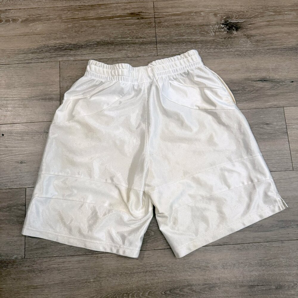 NikeLab x Riccardo Tisci Short - Picture 2 of 8